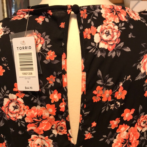 Black Flowered Romper - Picture 3 of 7